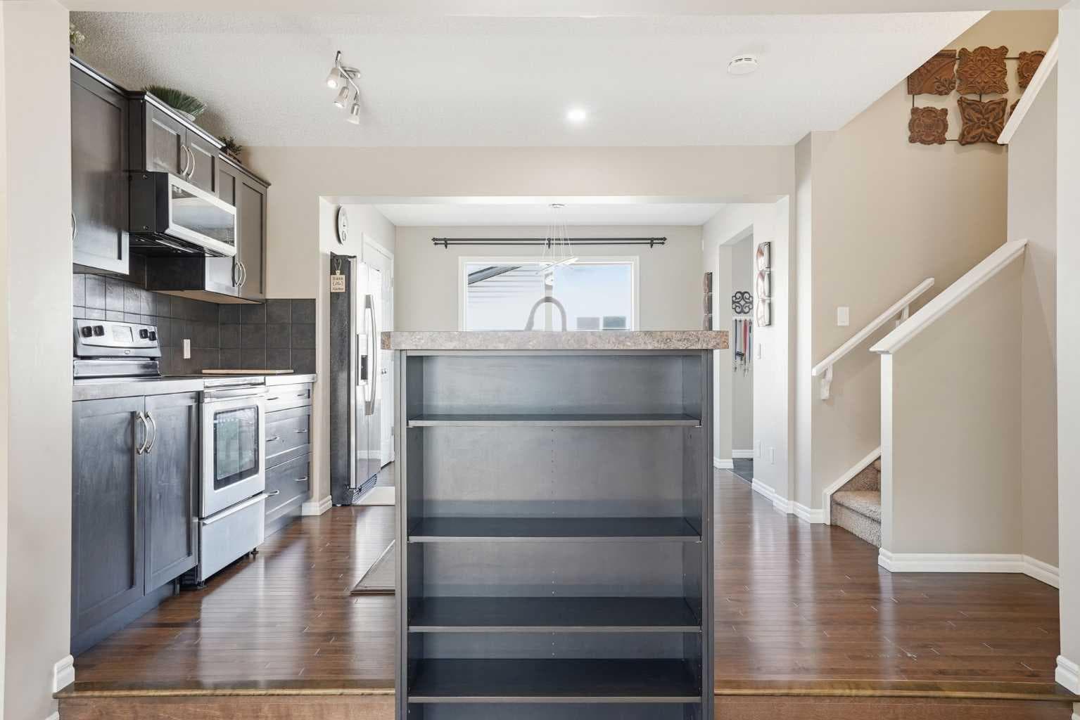 267 Skyview Springs Gardens NE — photo 4