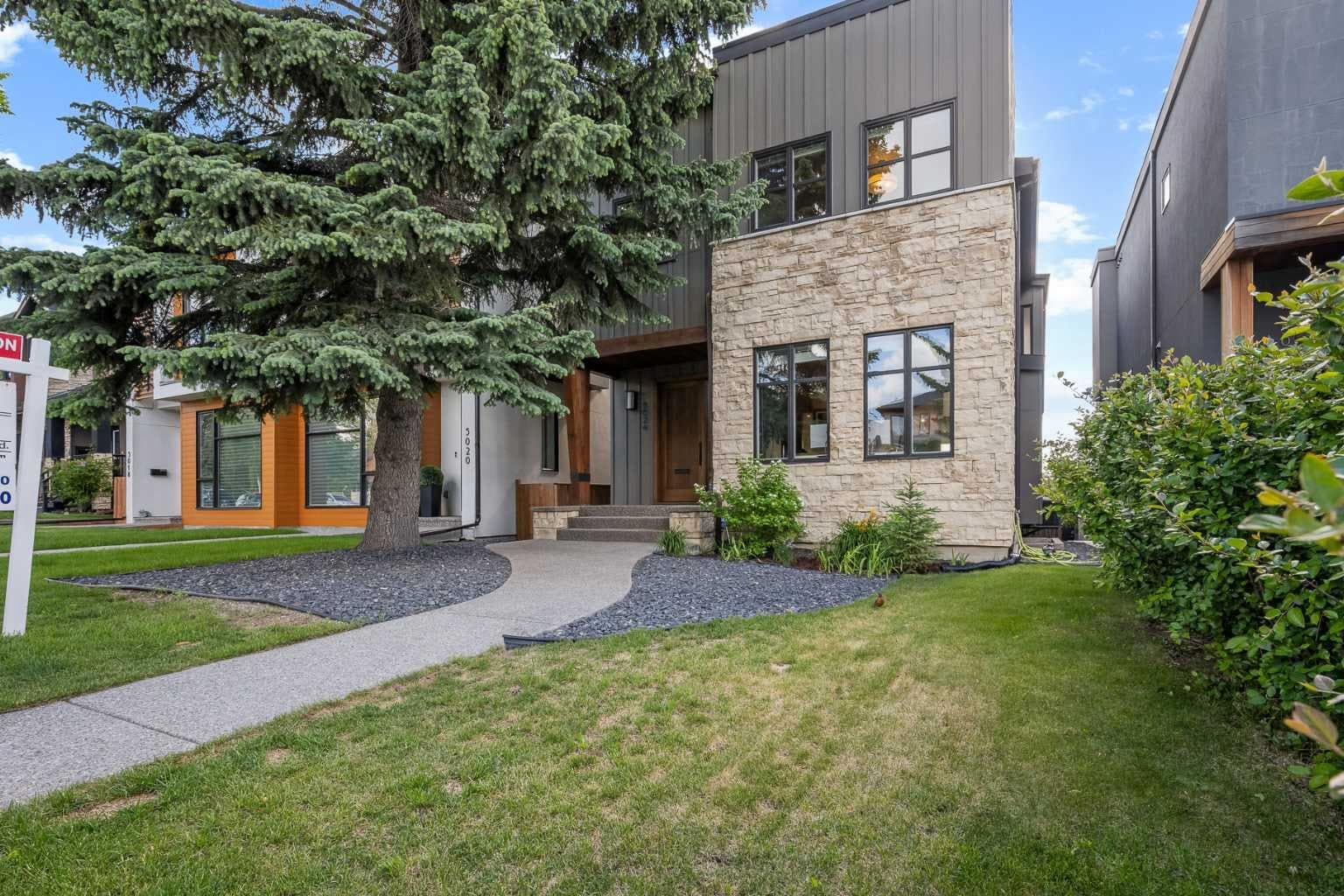 5024 21 Street SW — photo 1