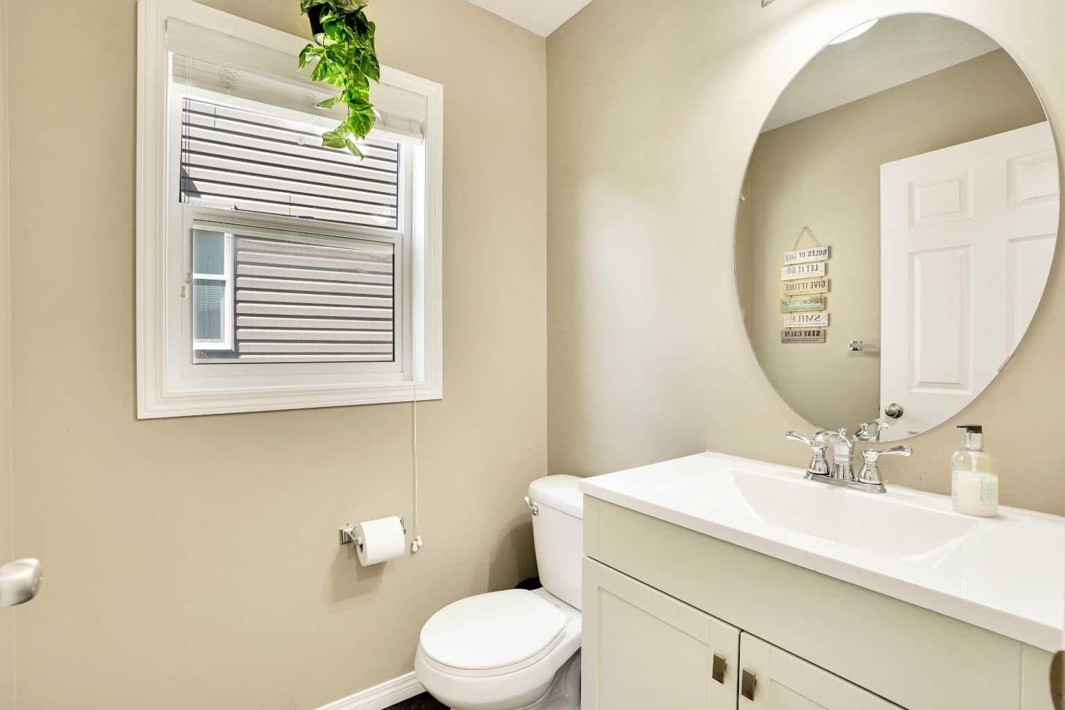 174 Windstone Avenue SW — photo 4