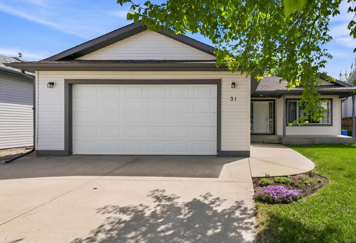 31 Sierra Road — photo 1