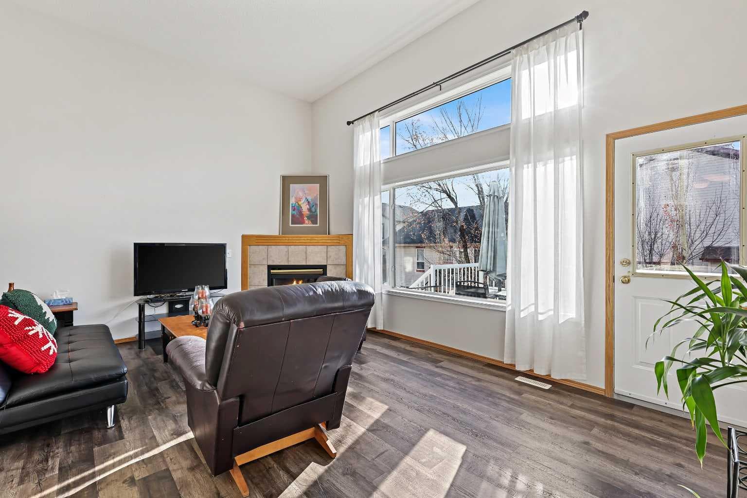 258 Rocky Ridge Court NW — photo 5