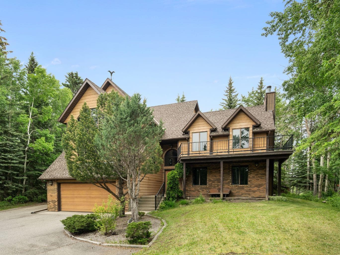 39 Bearspaw Ridge Crescent — photo 2