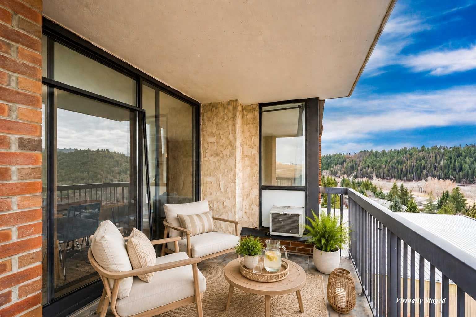 1002, 145 Point Drive NW — photo 4