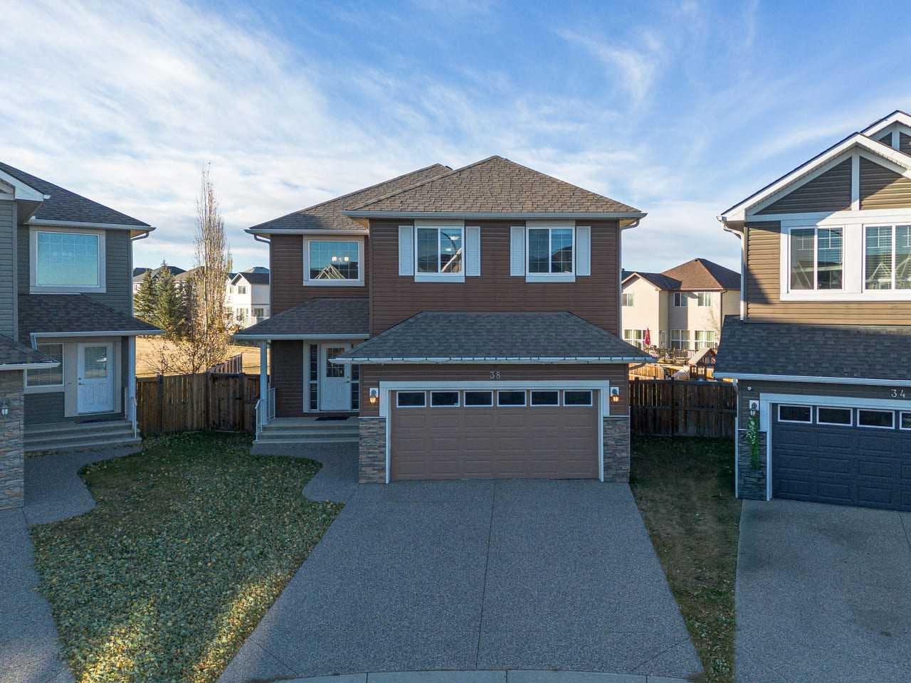 38 Everhollow Green SW — photo 1