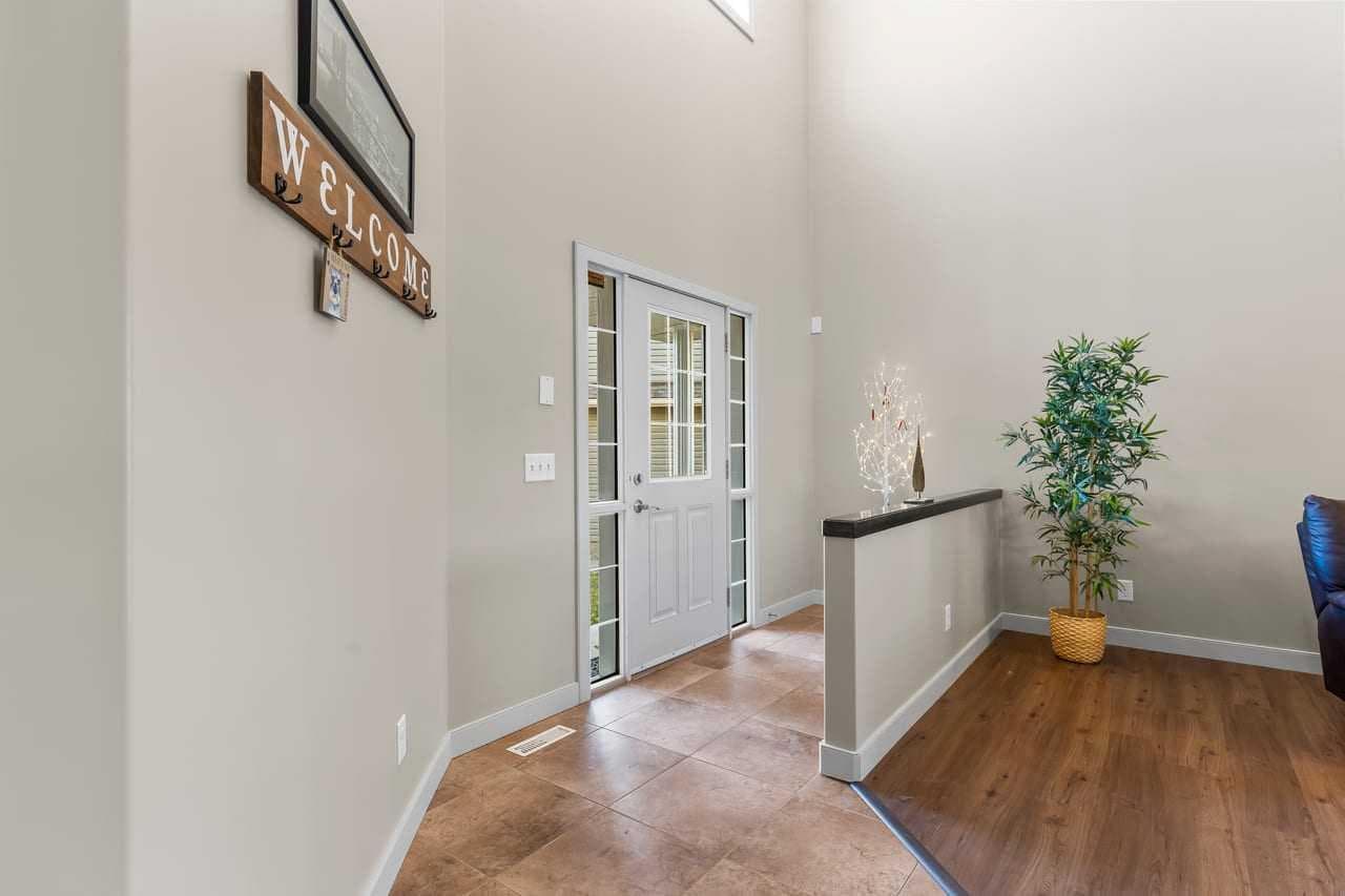 38 Everhollow Green SW — photo 3