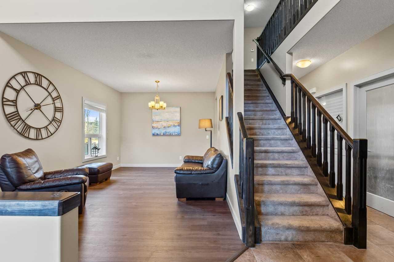 38 Everhollow Green SW — photo 4