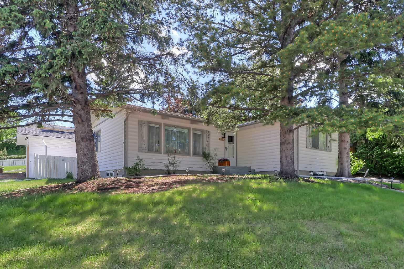 185 Springwood Drive SW — photo 1