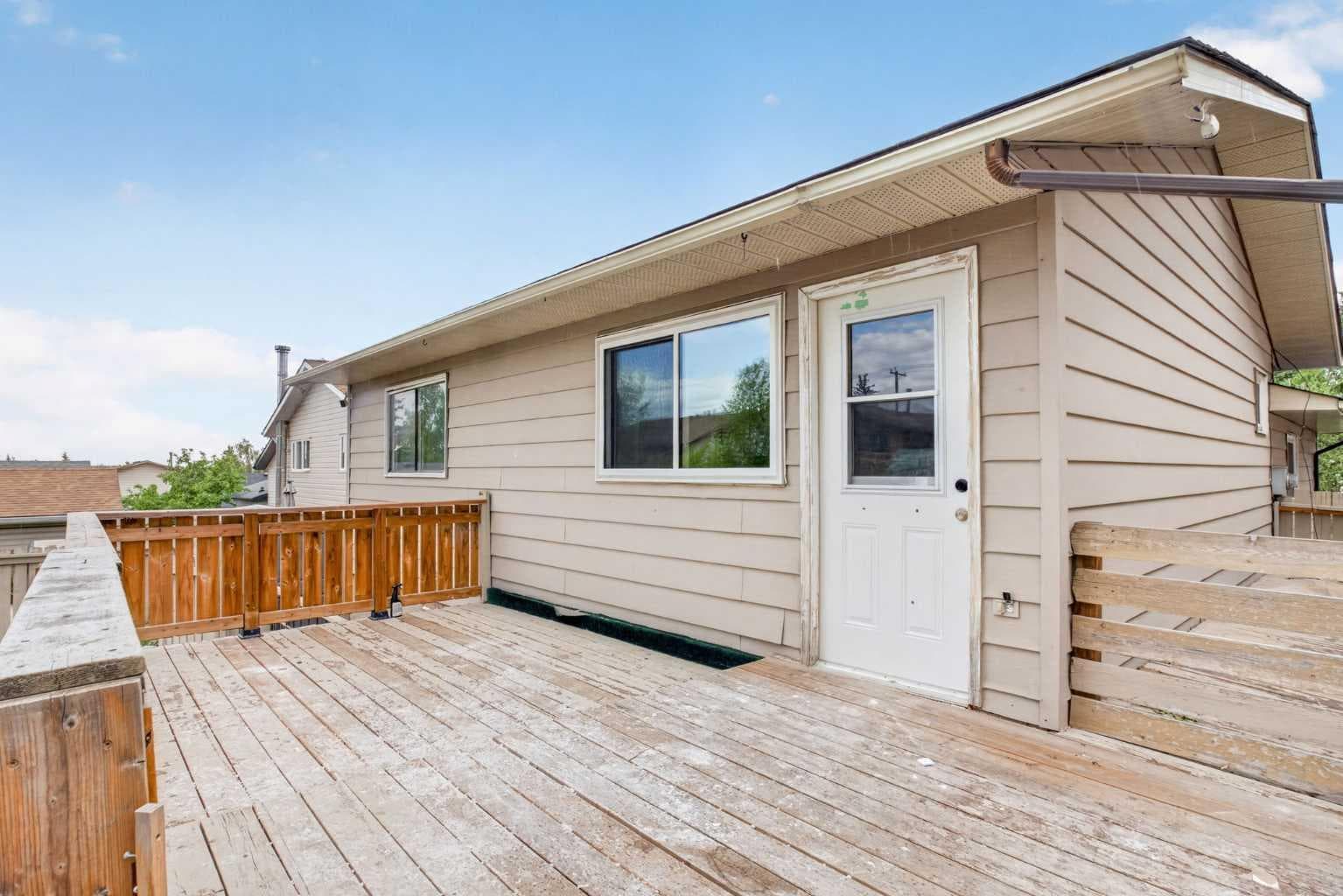 304 Beddington Circle NE — photo 4