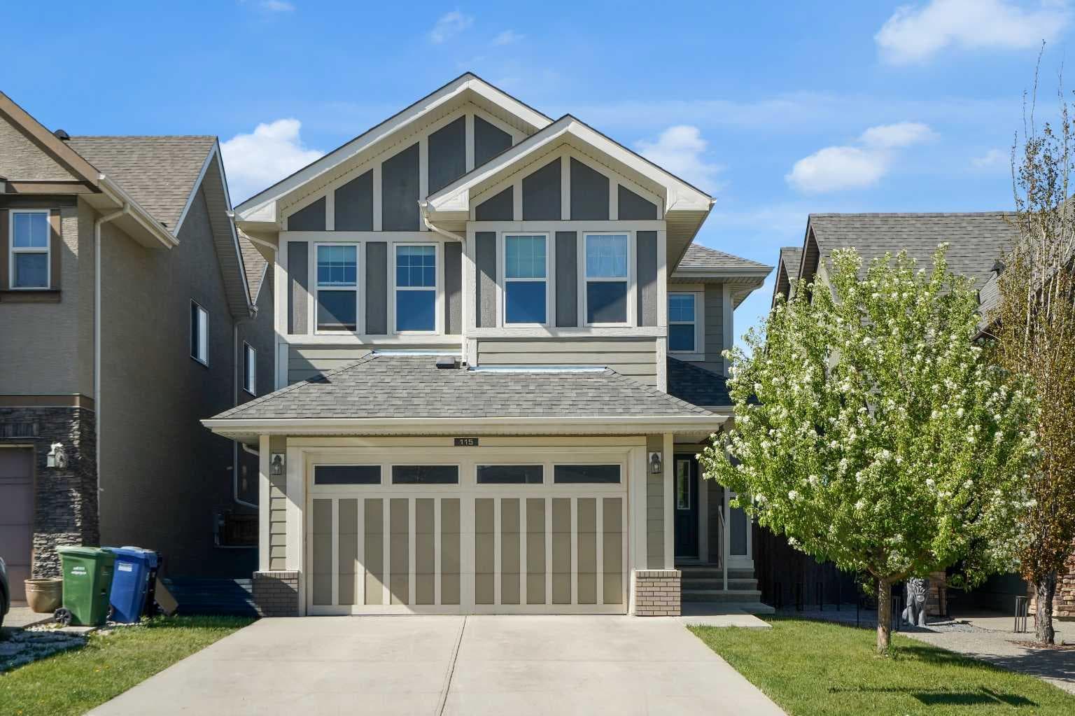 115 Mahogany Way SE — photo 1