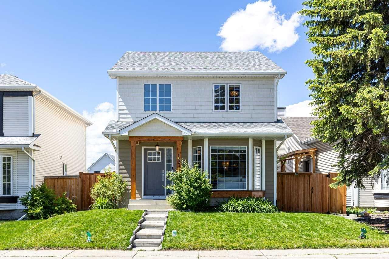 Detached in McKenzie Lake