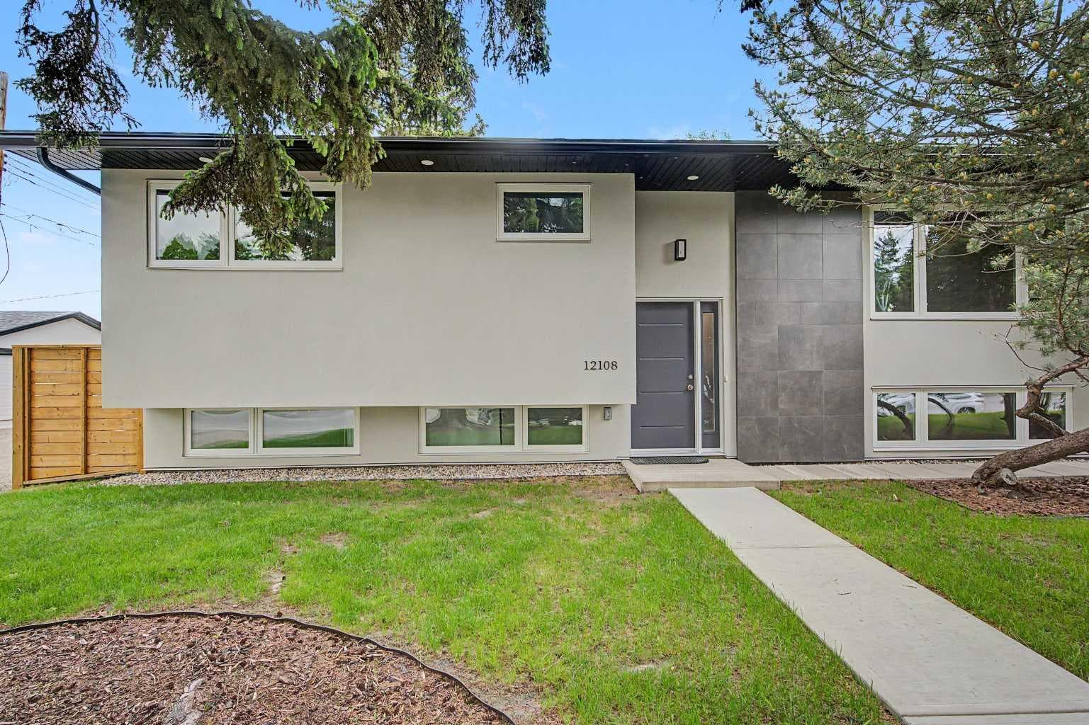 12108 Lake Waterton Way SE — photo 2