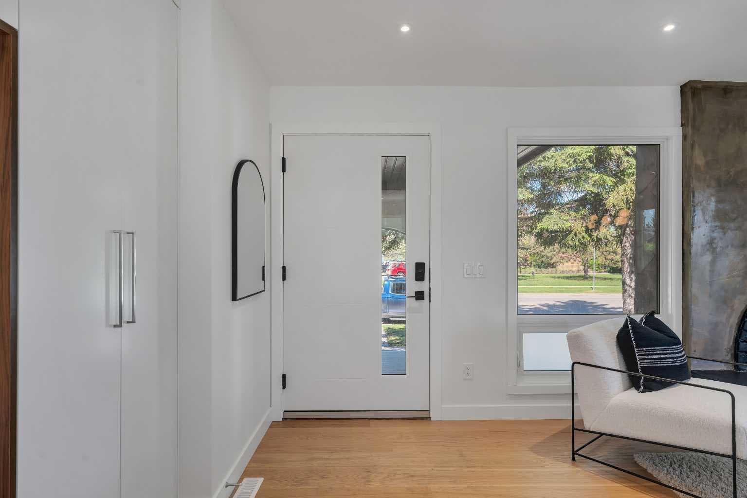10704 Oakfield Drive SW — photo 2