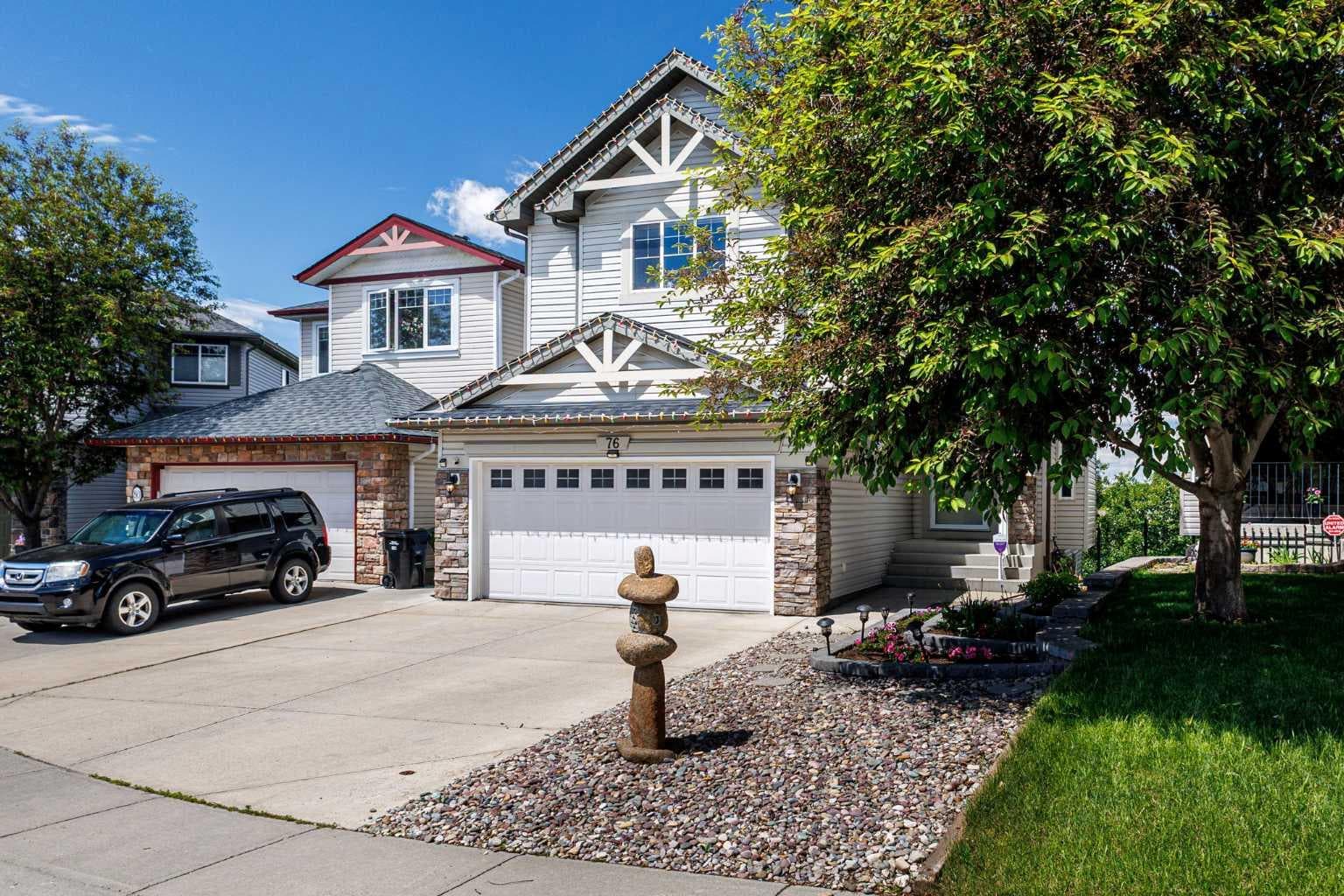 76 Rockywood Park NW — photo 3