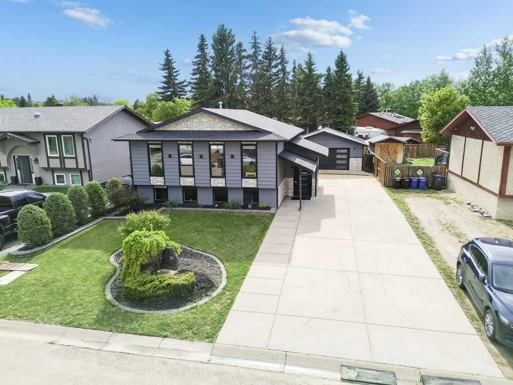 16 Willow Street — photo 1