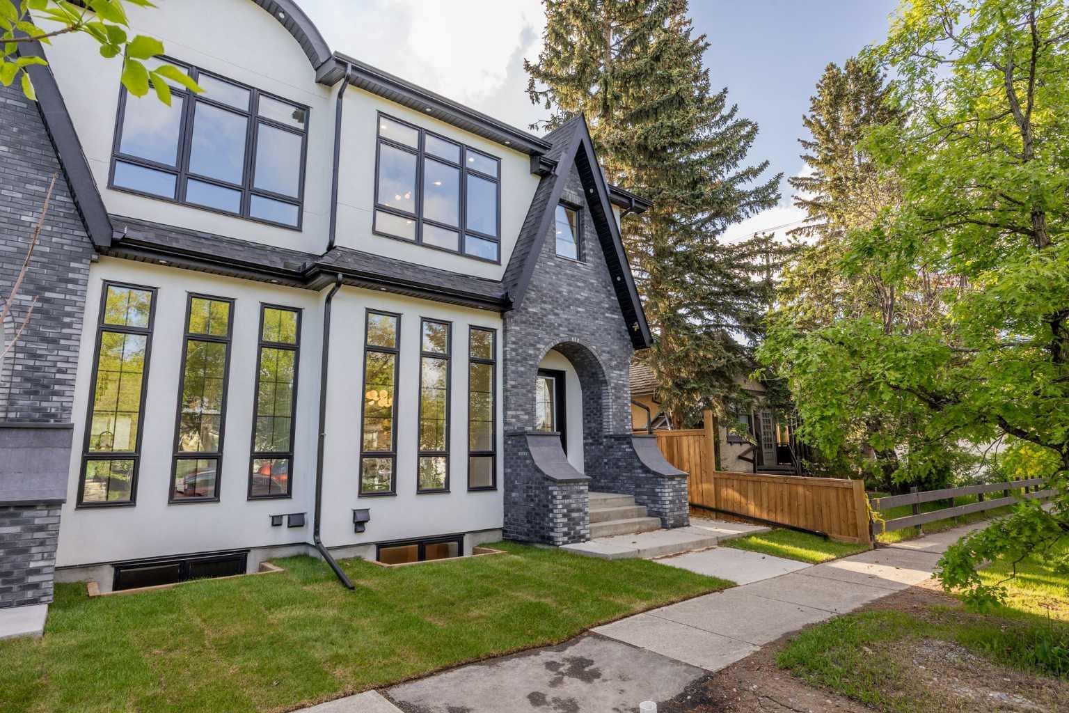 2205 26A Street SW — photo 1