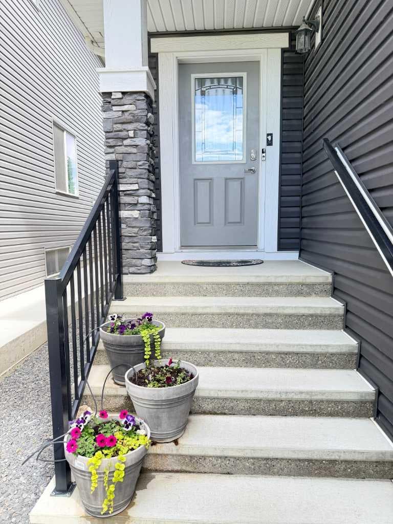 252 Nolancliff Crescent NW — photo 3