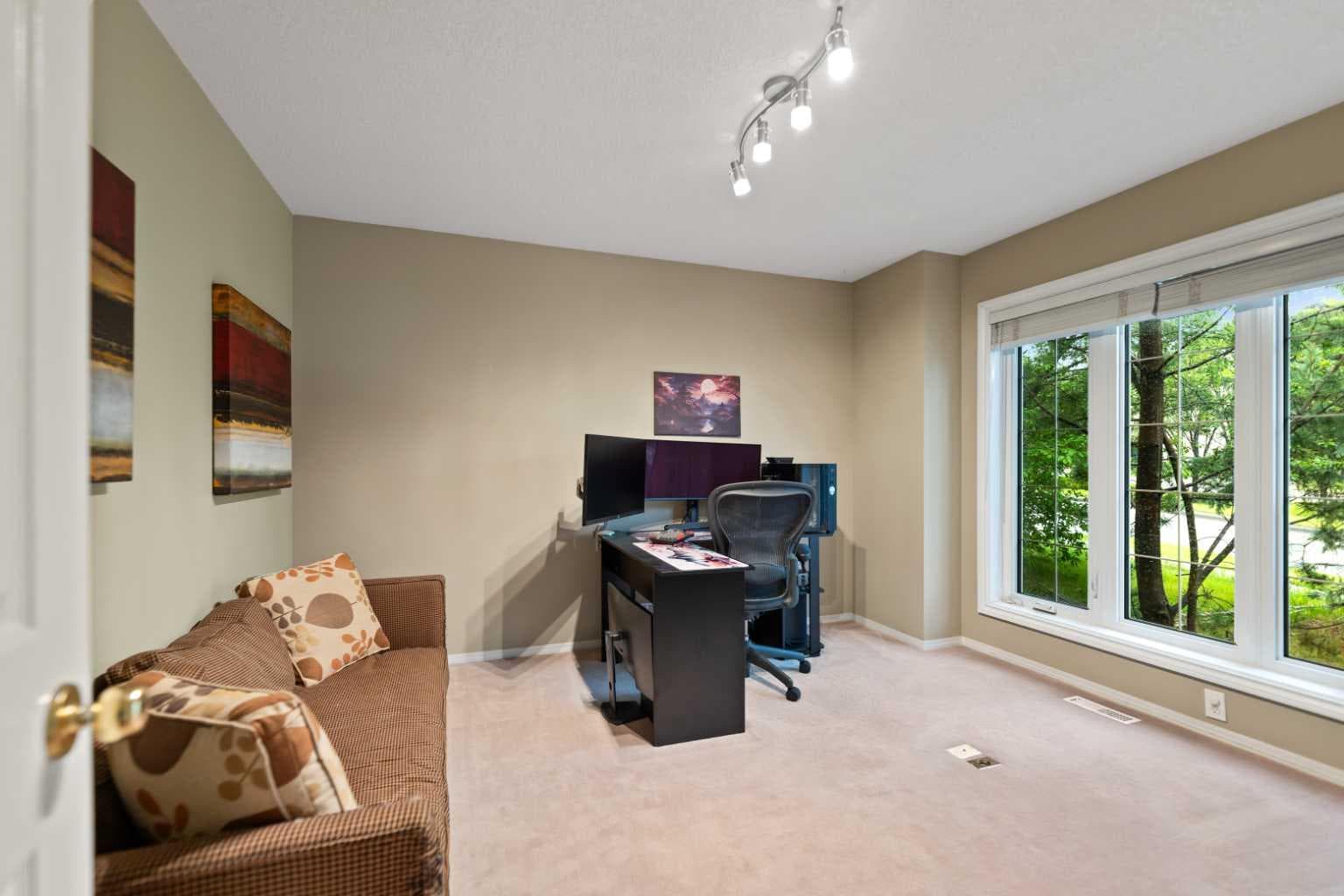 13 Somerset Gate SW — photo 5