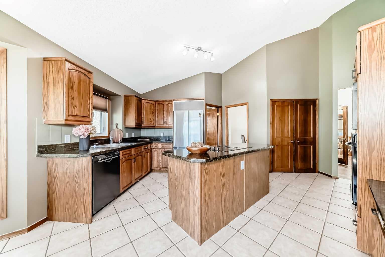 227 Hawkside Mews NW — photo 5