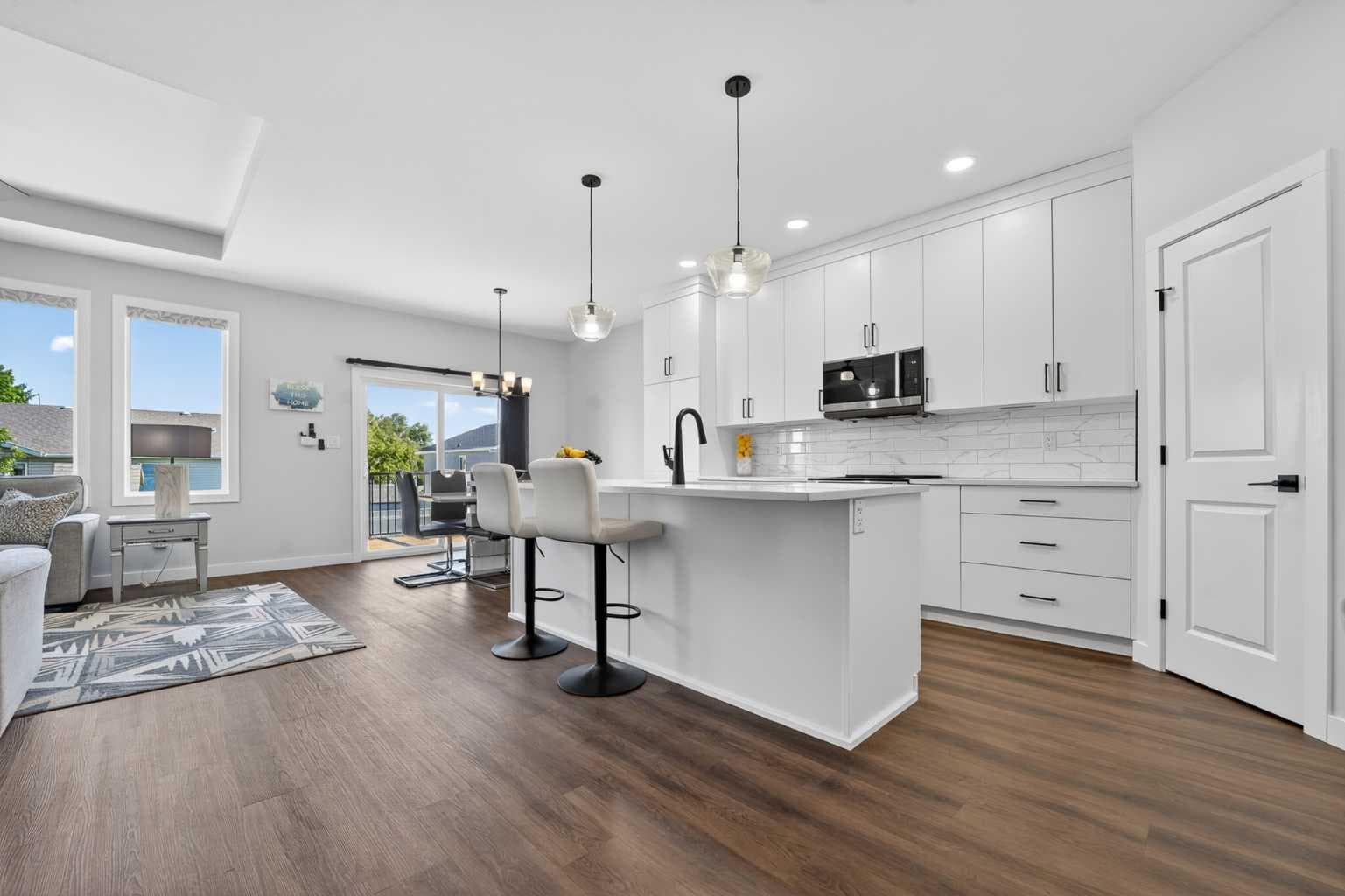 225 Greenwood Road — photo 5