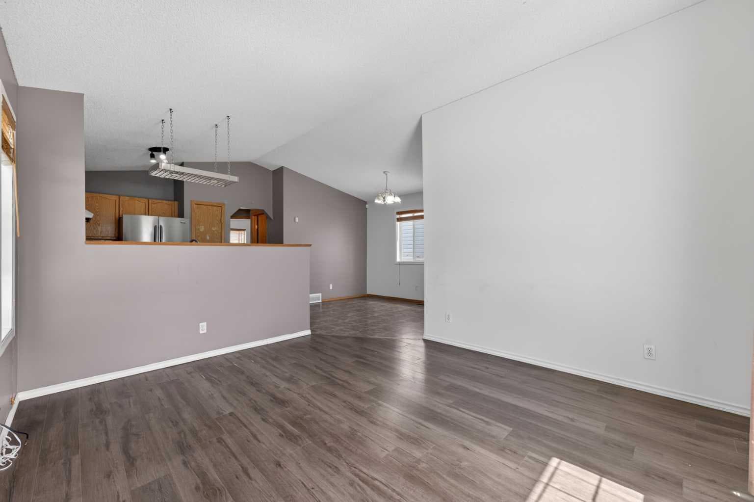 171 Saddlemont Crescent NE — photo 5