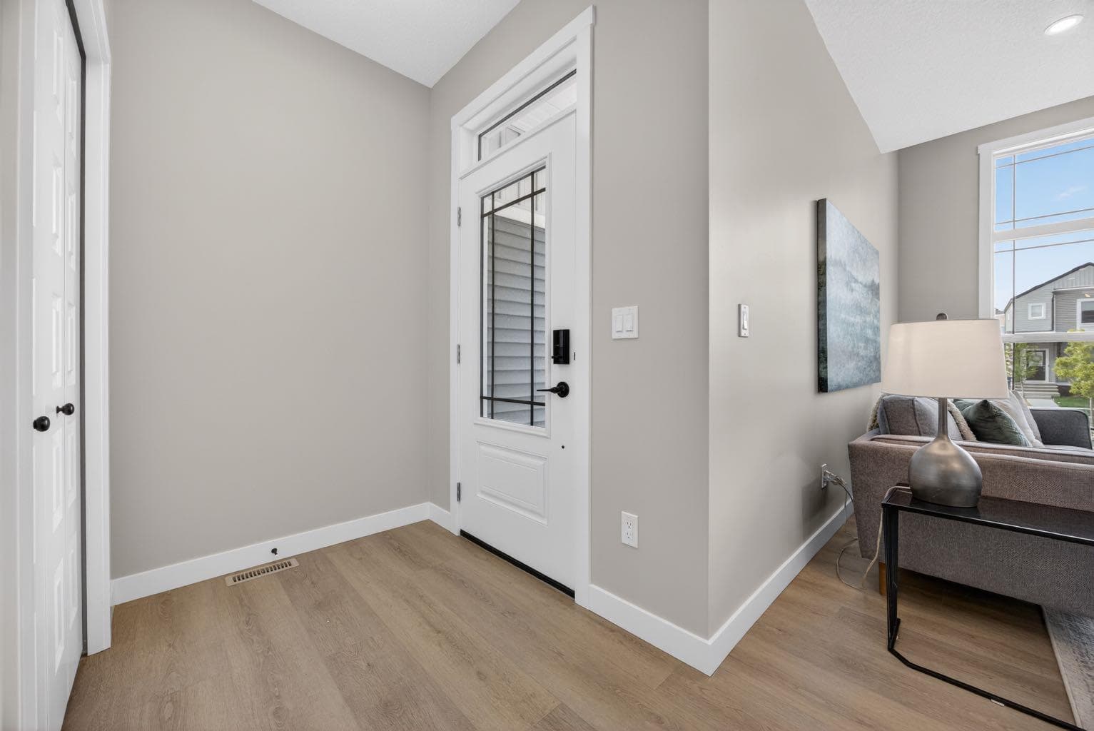 2278 Bayview Drive SW — photo 4