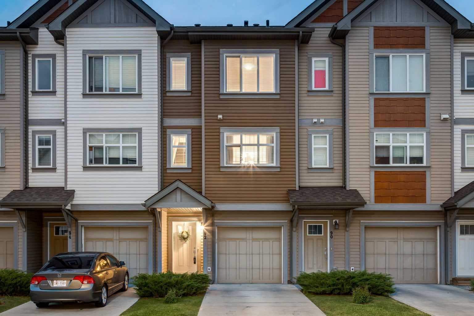 Row/Townhouse in Copperfield