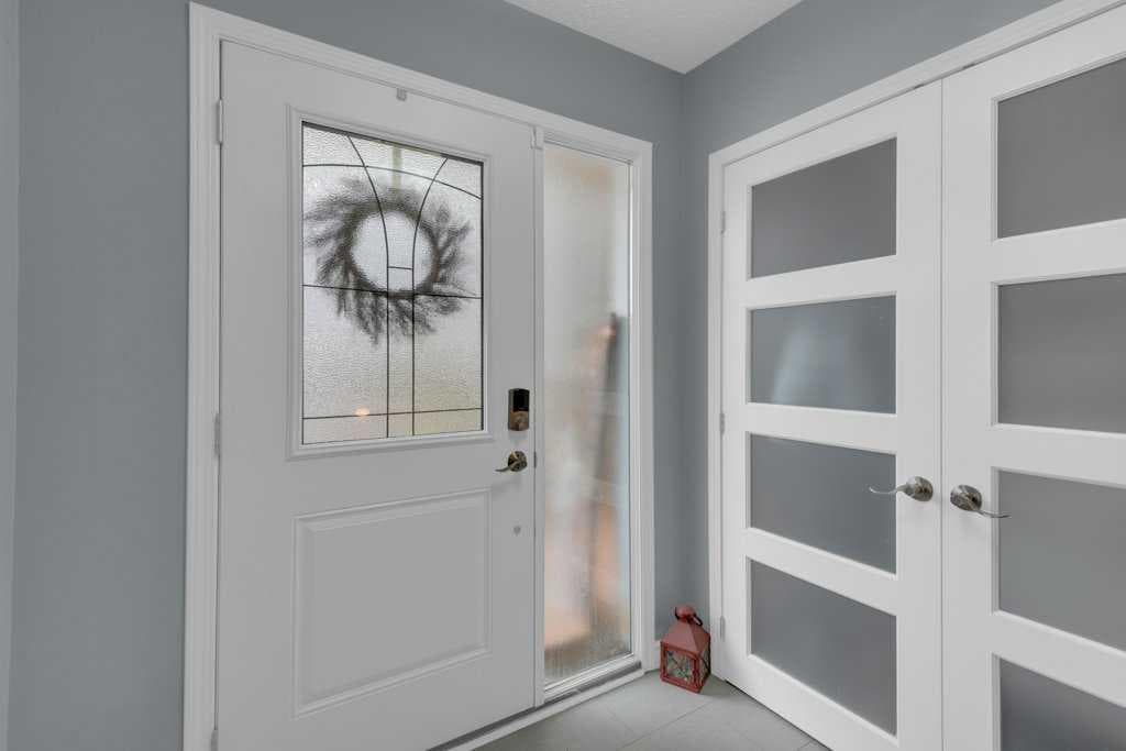 11 Stradwick Place SW — photo 3