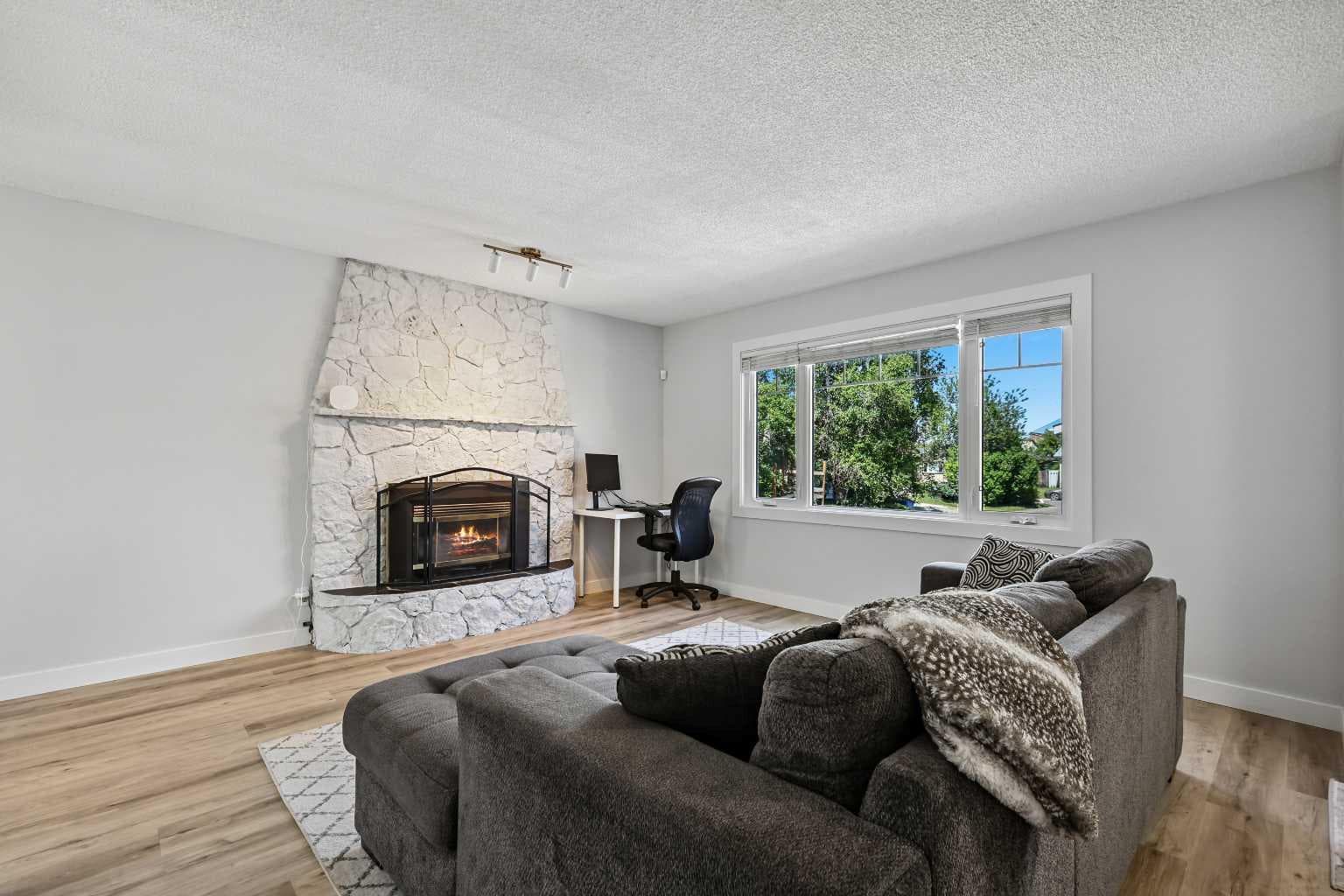 309 Olympia Drive SE — photo 4