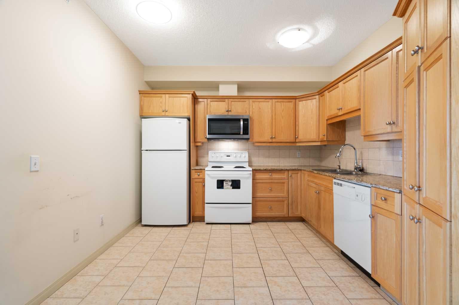 512, 1507 Centre A Street NE — photo 4