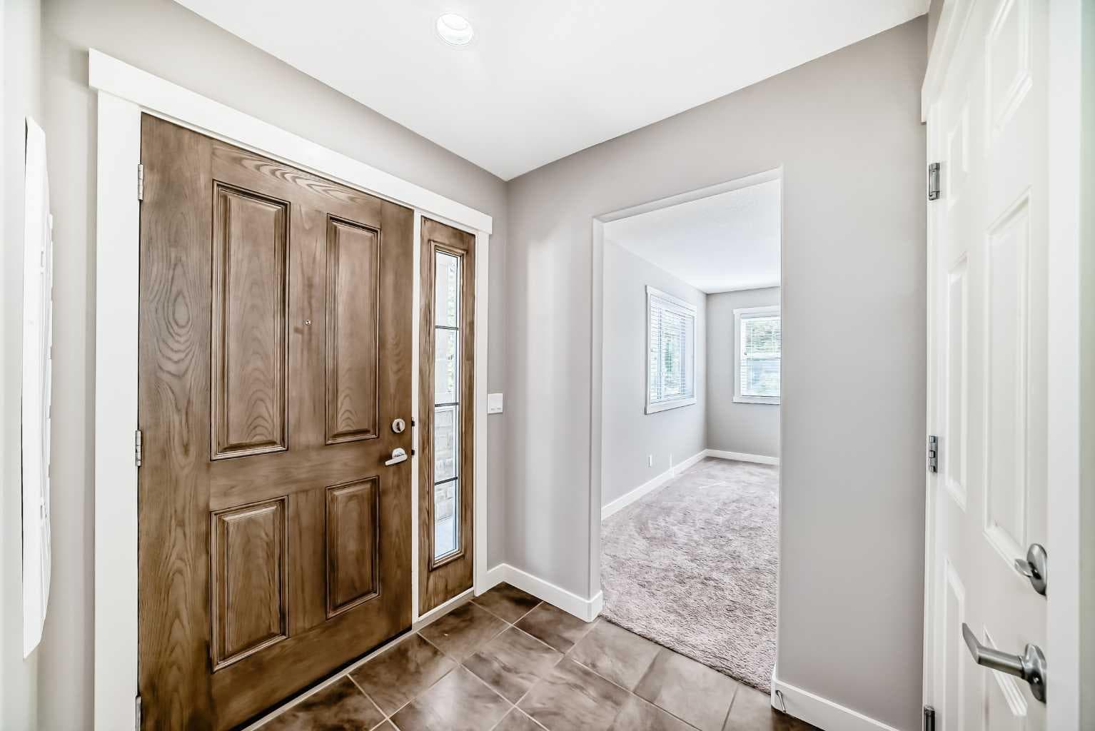 201 Evanston Manor NW — photo 5