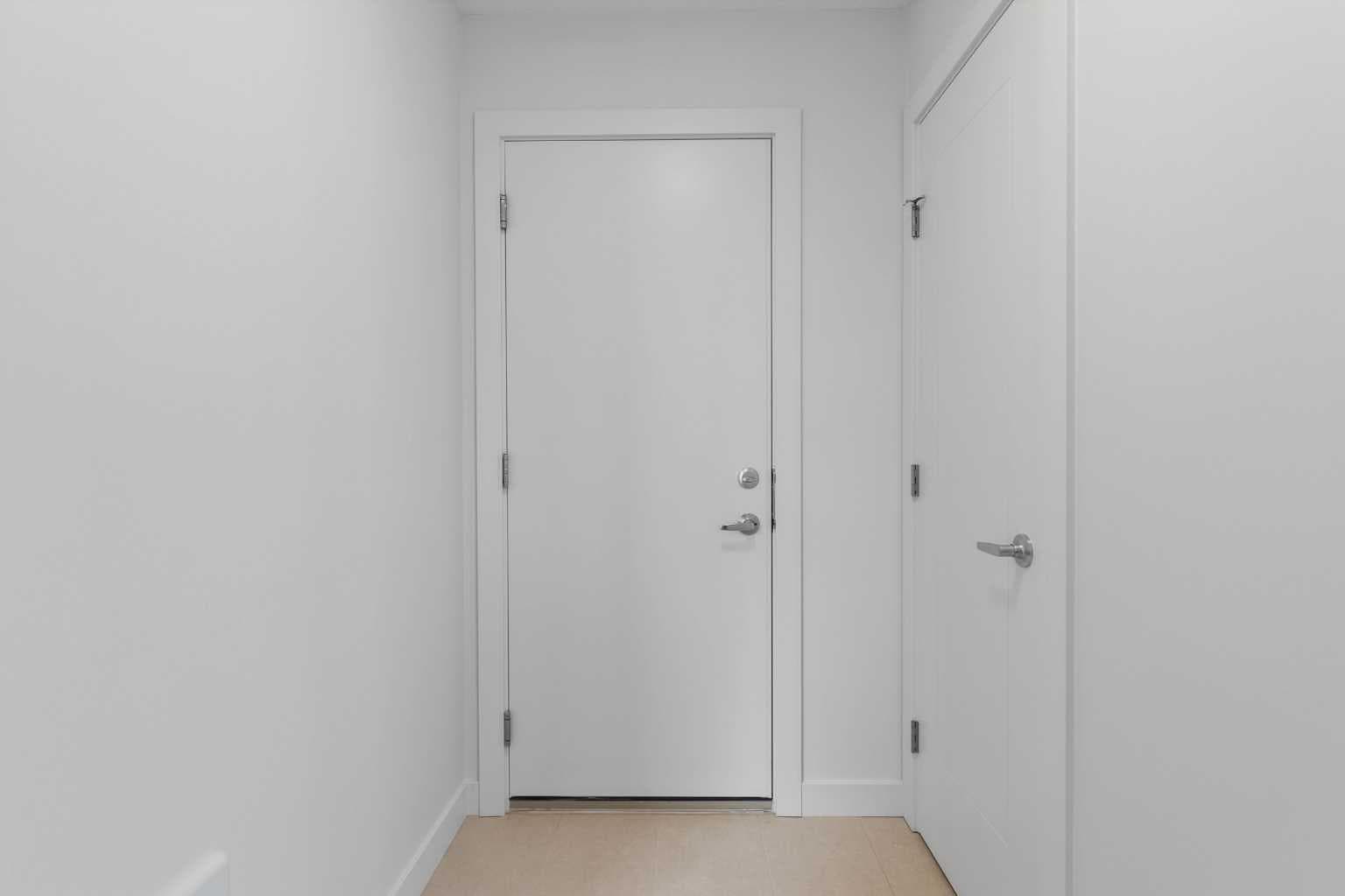 132 Quesnay Wood Link SW — photo 3