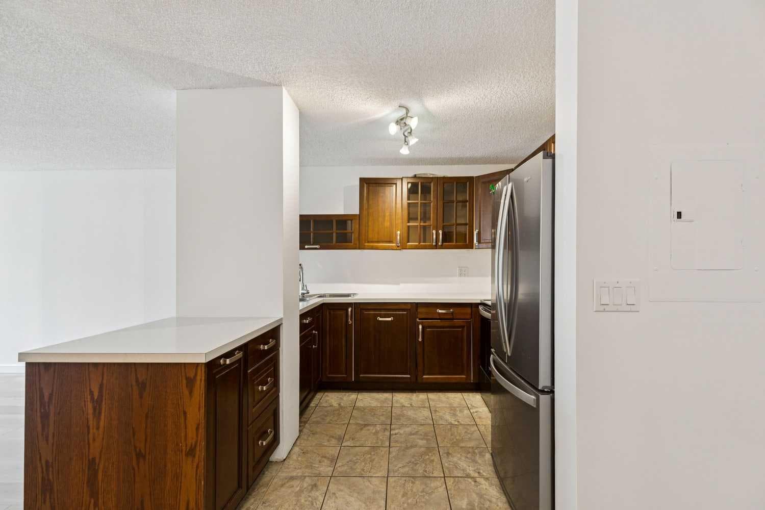 306, 220 13 Avenue SW — photo 4