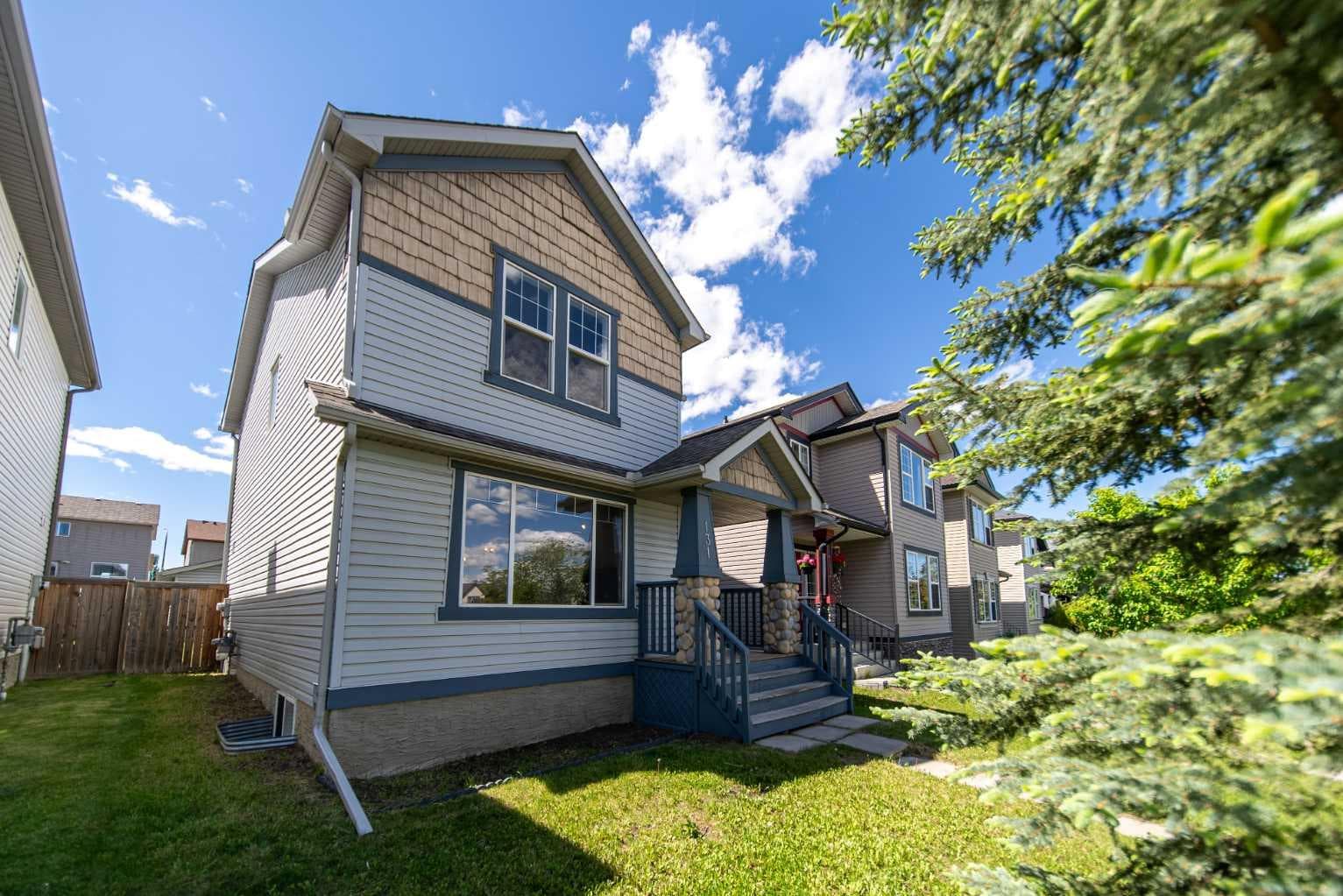 131 Everglen Rise SW — photo 2