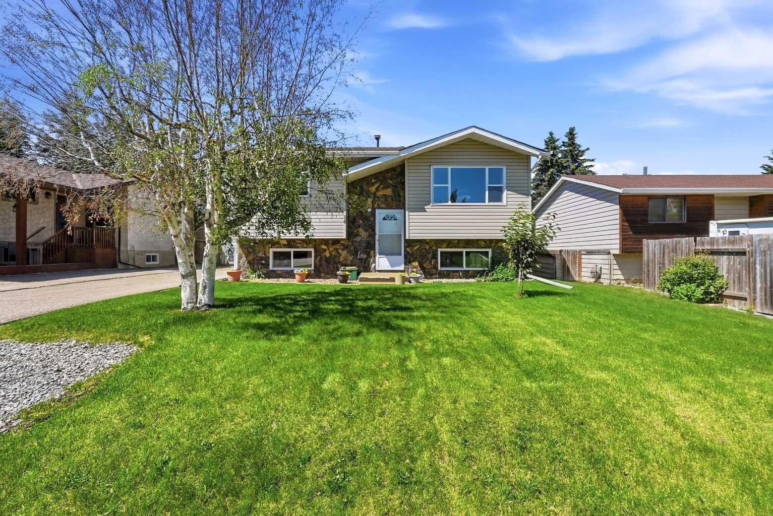 38 Meadowview Close — photo 1