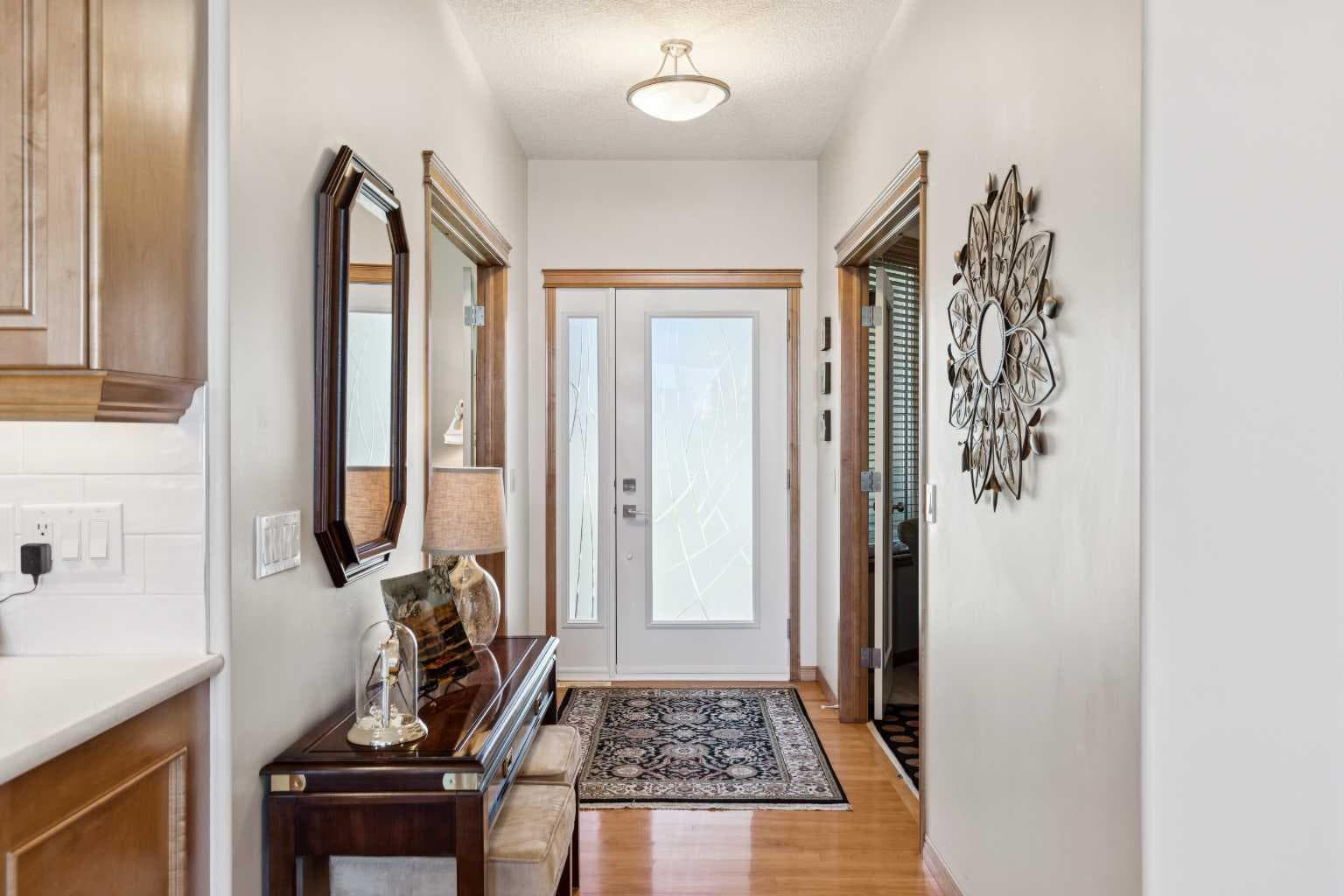 511 Rocky Ridge Drive NW — photo 2