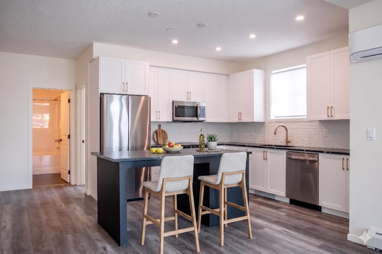 2108, 740 Legacy Village Road SE — photo 3