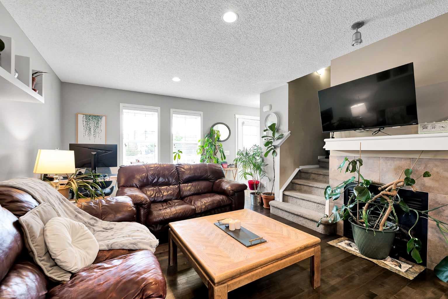 169 Country Village Manor NE — photo 4