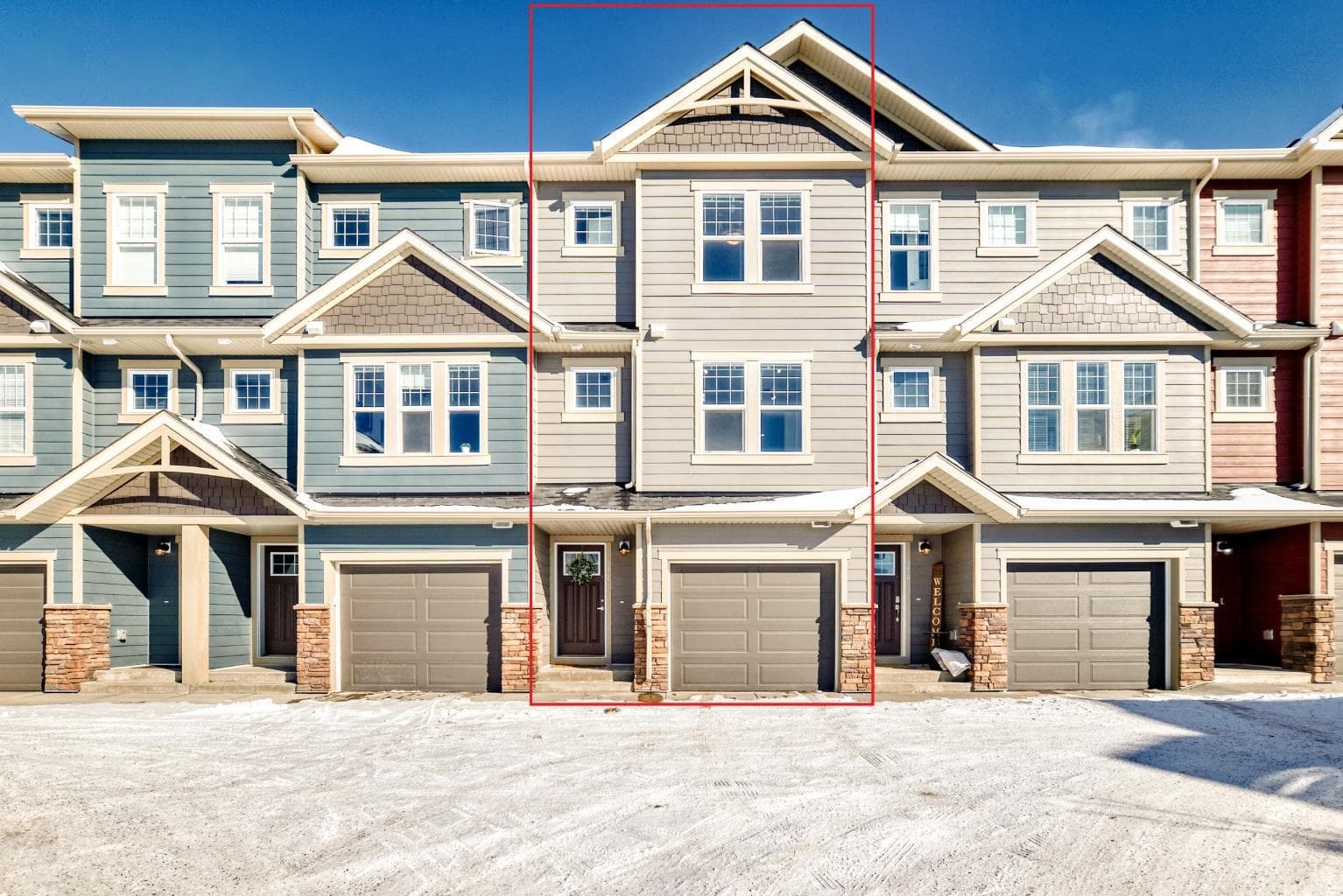 272 Cranbrook Square SE — photo 5