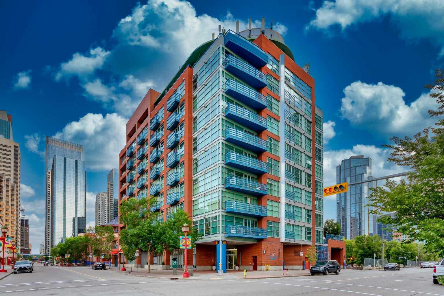 201, 205 Riverfront Avenue SW — photo 2