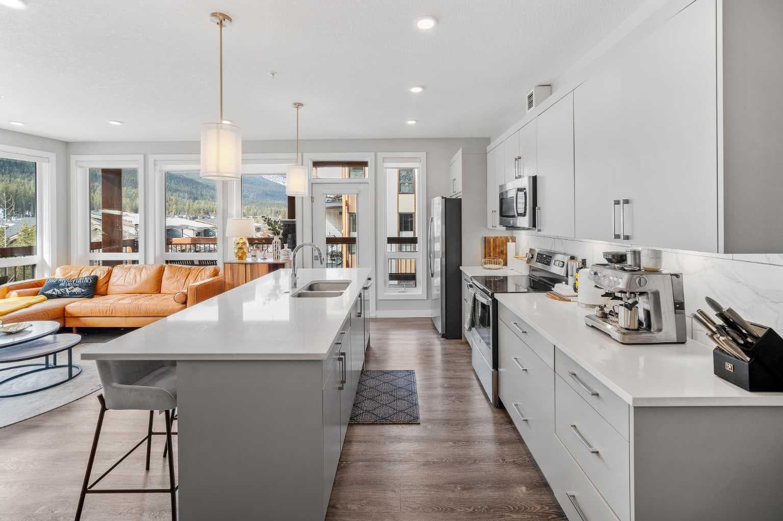 205, 106 Stewart Creek Rise — photo 4