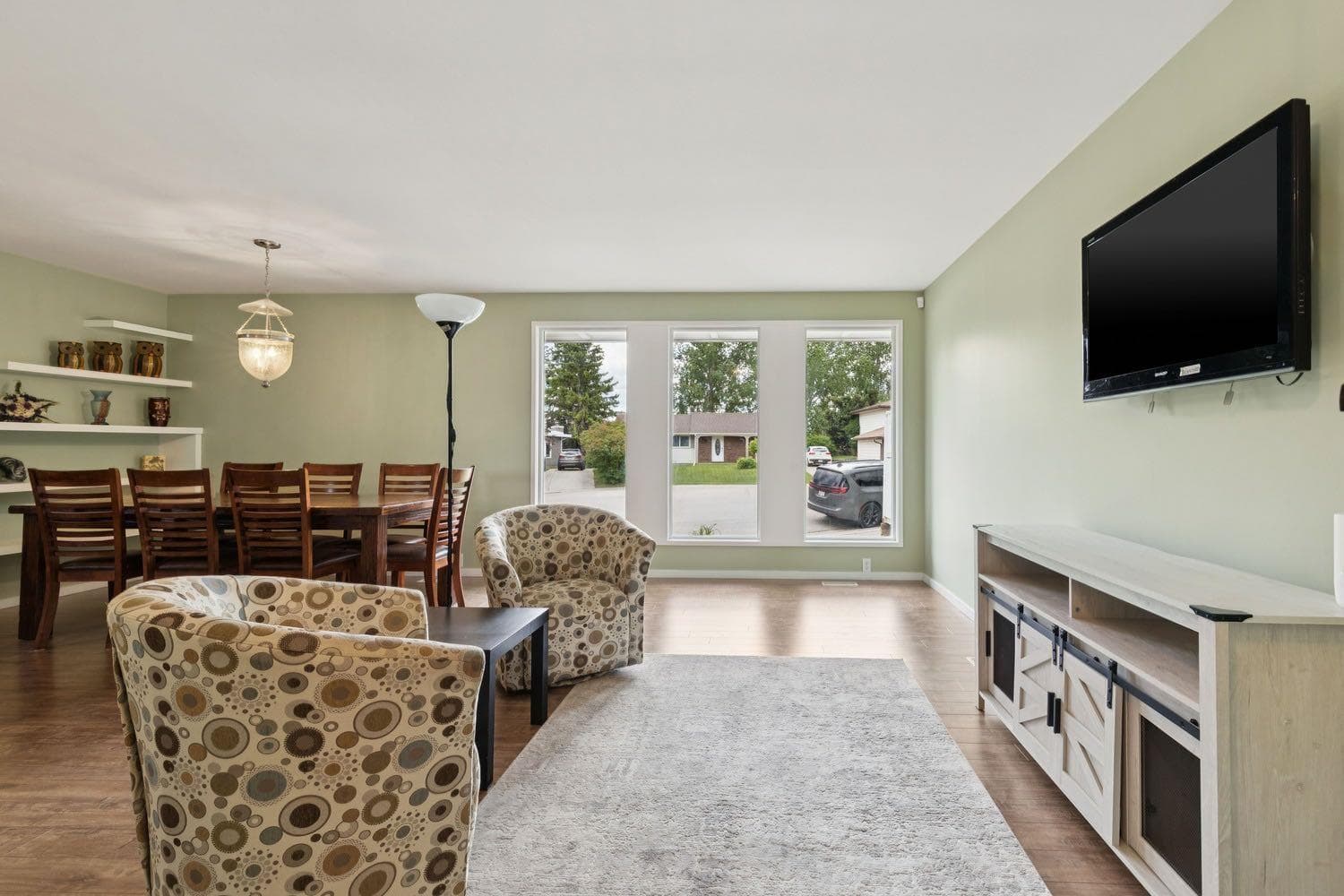 28 Cantrell Bay SW — photo 5