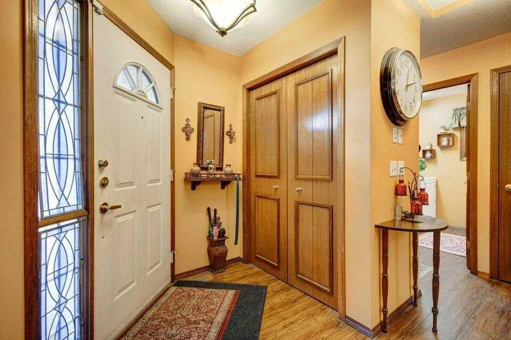 163 Shannon Circle SW — photo 5