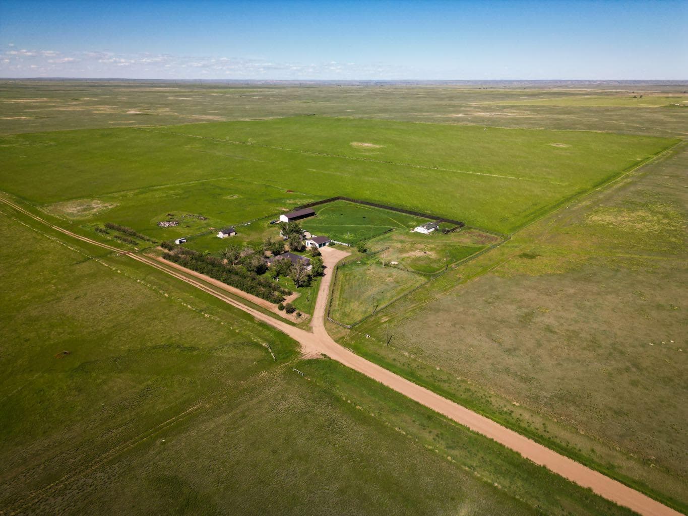 14017 Range Road 65 — photo 1