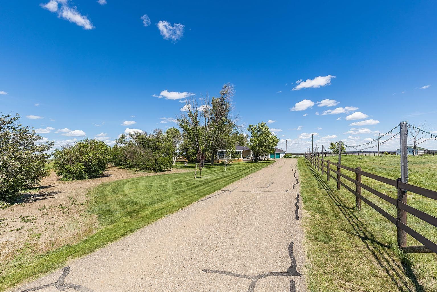 14017 Range Road 65 — photo 2