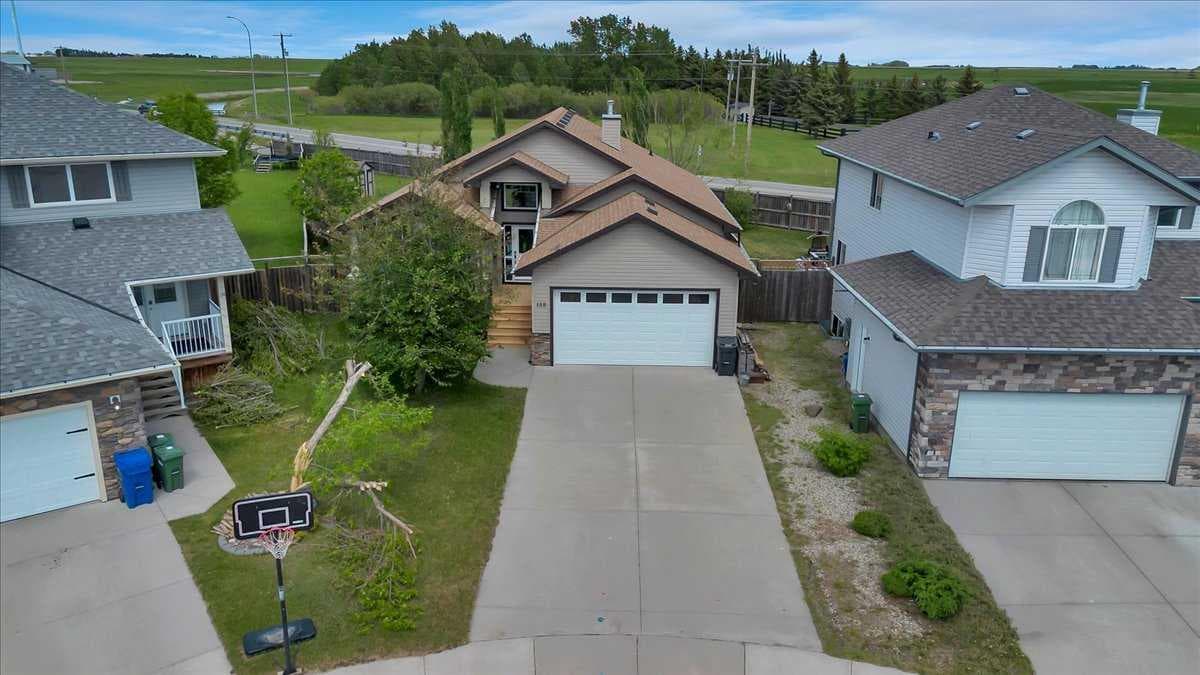188 Aspen Creek Crescent — photo 2