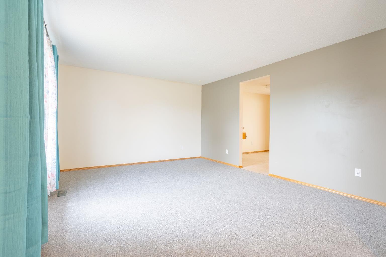 2397 24 Street SE — photo 5