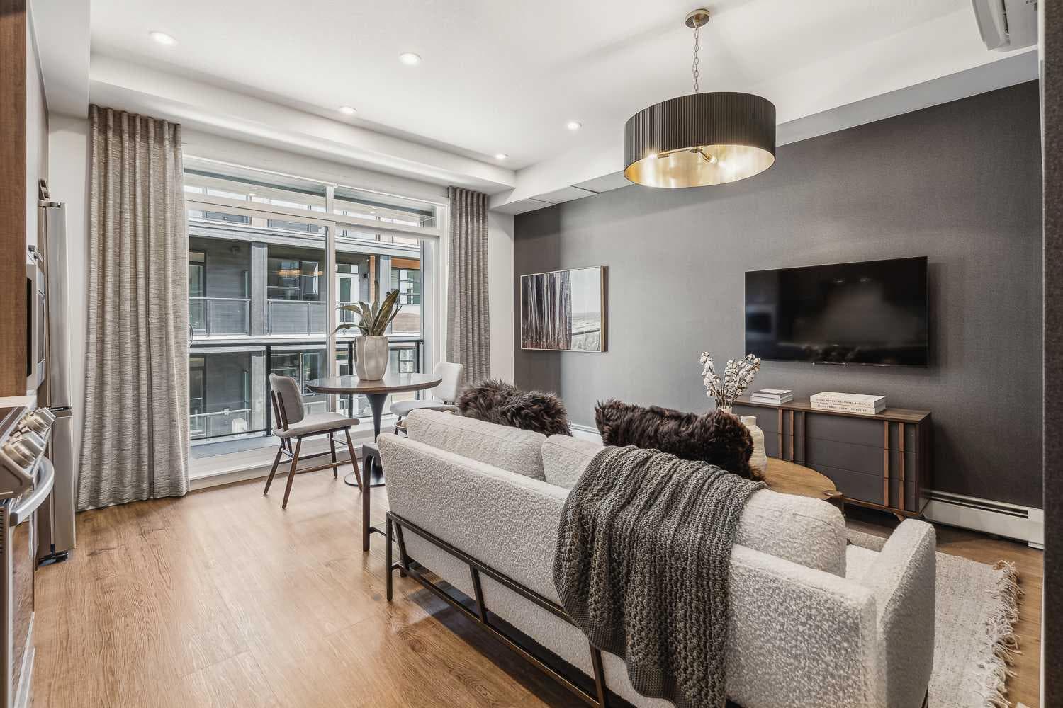 2302, 55 Lucas Way NW — photo 3