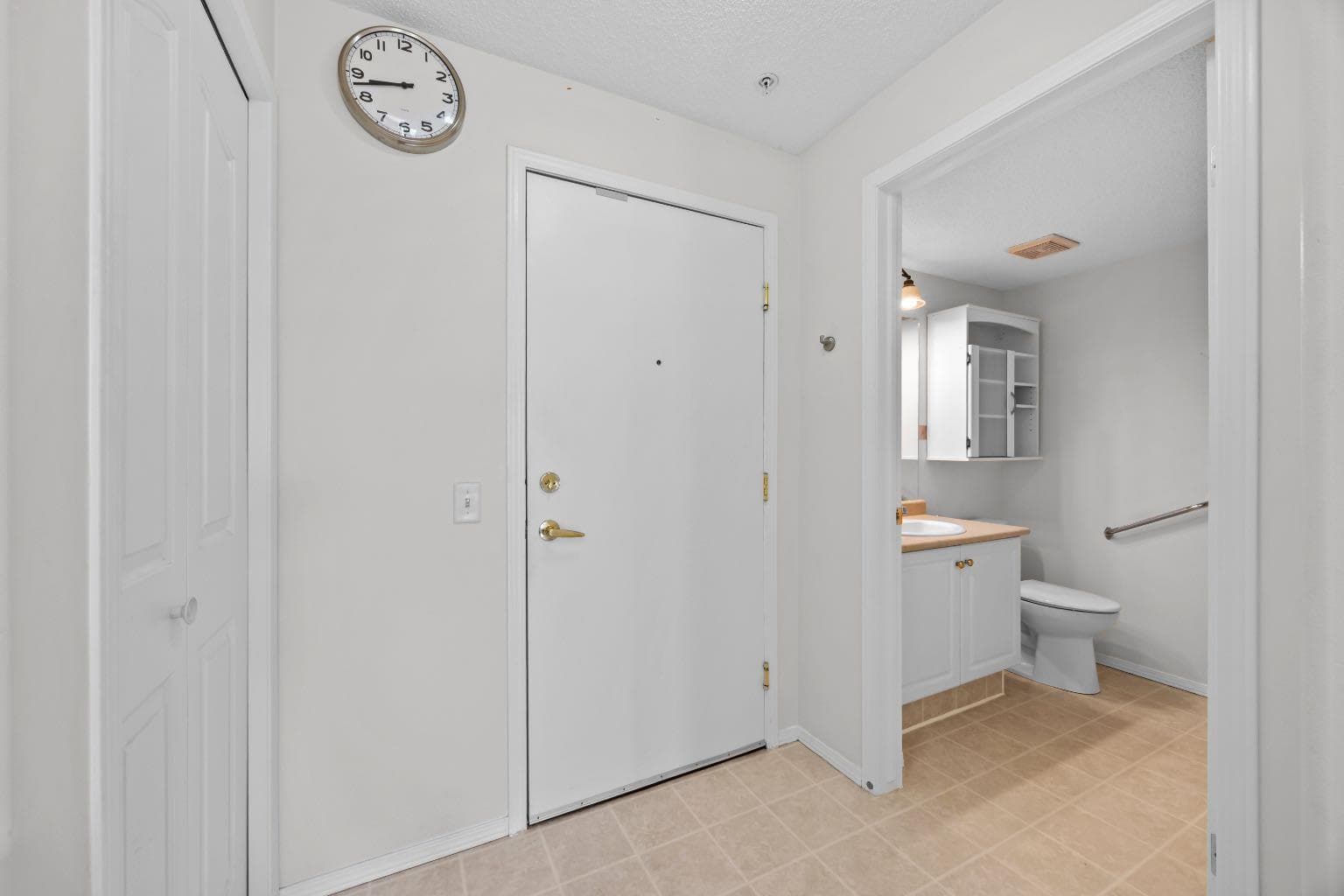 325, 5000 Somervale Court SW — photo 3