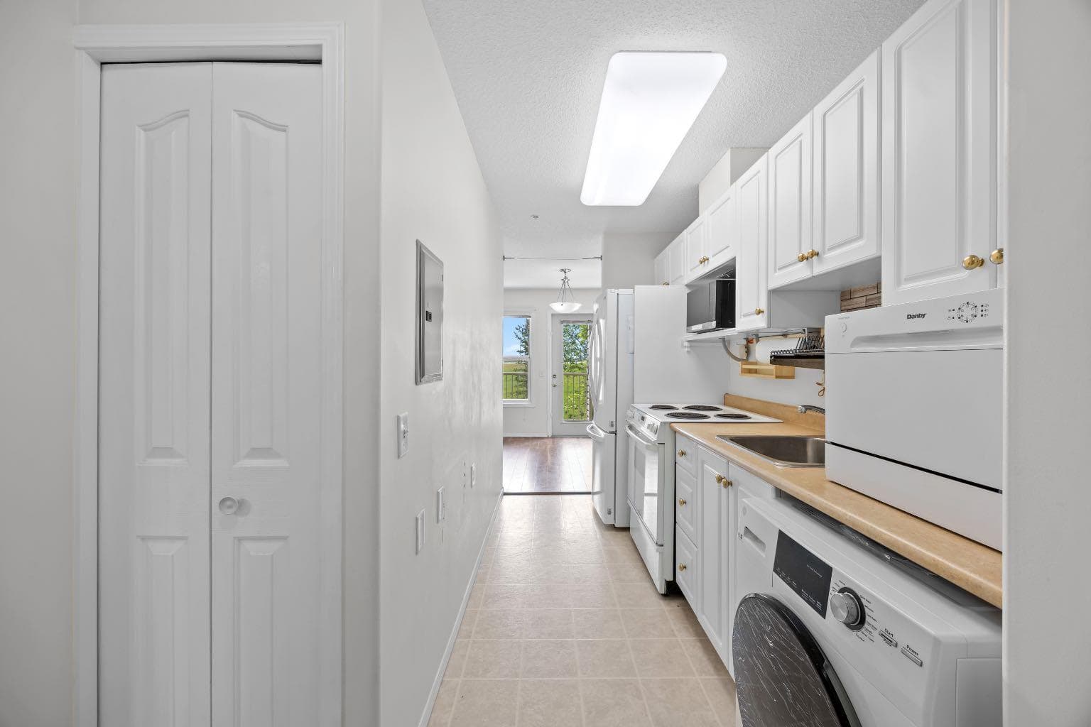 325, 5000 Somervale Court SW — photo 4