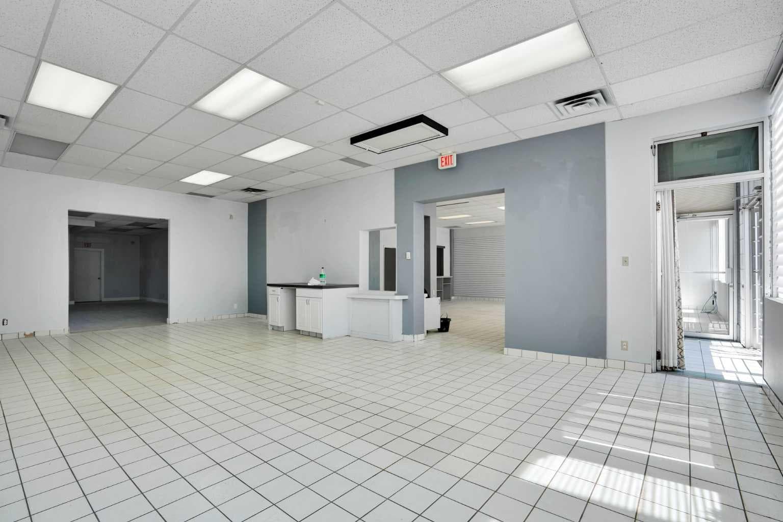 1350 11 Avenue SW — photo 1